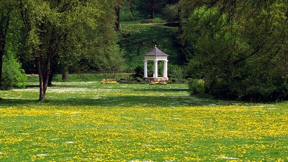 Musentempel im Schlosspark Tiefurt in Weimar