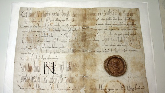 Urkunde Kaiser Heinrichs II. für den Klerus der Merseburger Domkirche von 1021