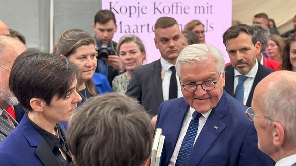 Bundespräsident Steinmeier auf der Leipziger Buchmesse