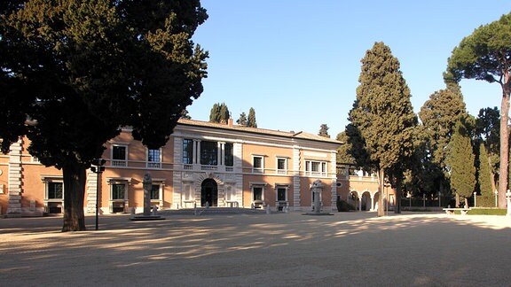 Aussenansicht der Deutschen Akademie (Accademia Tedesca) Villa Massimo in Rom.