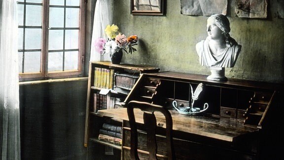 Goethes Schreibtisch in desssen Arbeitszimmer