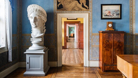 Junozimmer mit Junokopf in Goethes Wohnhaus in Weimar.
