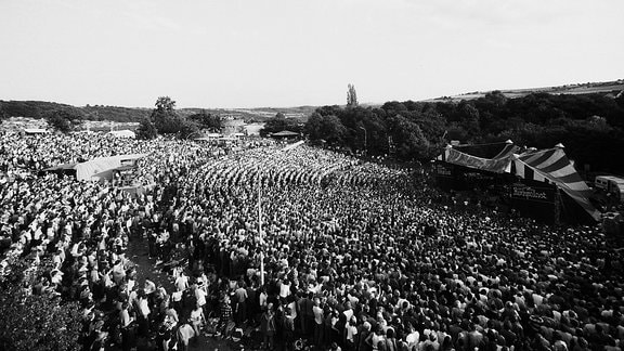 Blick auf Zuschauer bei Open Air Festival auf der Loreley, 1982