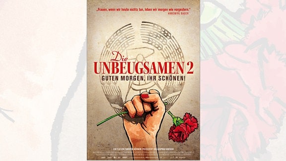 Auf dem Filmplakat hält eine Frauenfaust eine abgeknickte Rosen vor DDR-Hoheitszeichen.