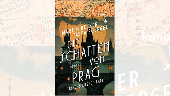 Cover von Martin Beckers Krimi "Die Schatten von Prag" mit einer nächtlichen Silhouette und einem Stadtplan der Stadt.