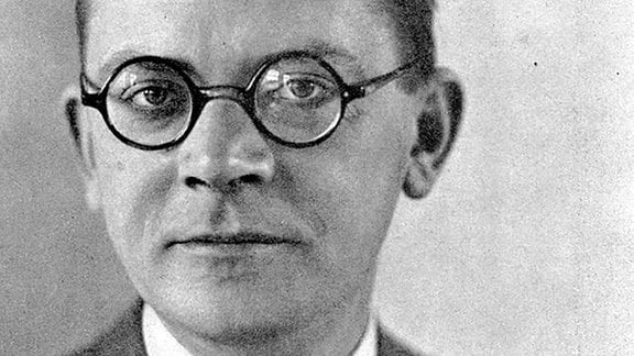 Porträt des deutschen Schriftstellers Hans Fallada (1893-1947).