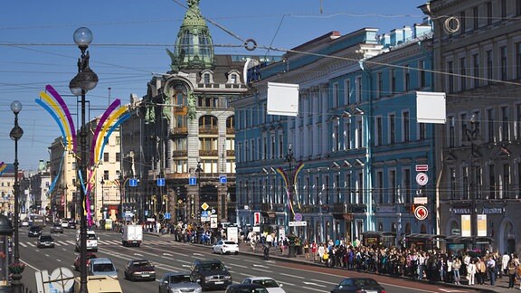 Russland, St Petersburg, Newski Prospekt und Singer-Haus