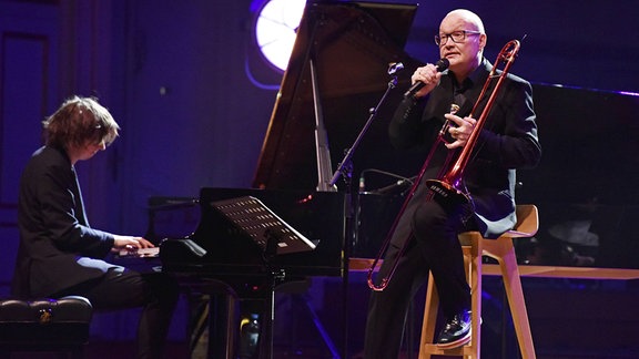 Michael Wollny und Nils Landgren von 4 Wheel Drive live in der Laeiszhalle. 