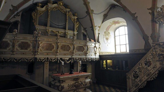 Kapelle mit Silbermann-Orgel  im Schloss Burgk