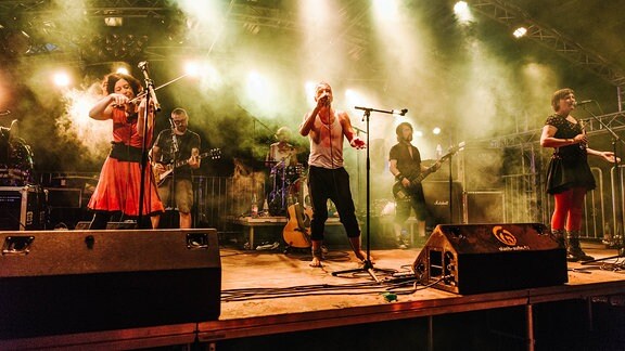 Mutabor spielte auf dem Resist to Exist Festival in Kremmen.