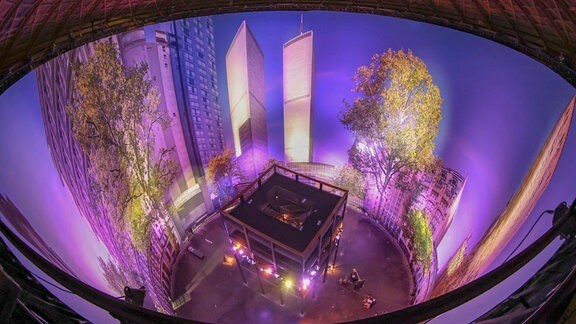 Blick in das 32 Meter hohe neue Panorama 'New York 9/11' des Künstlers Asisi. 