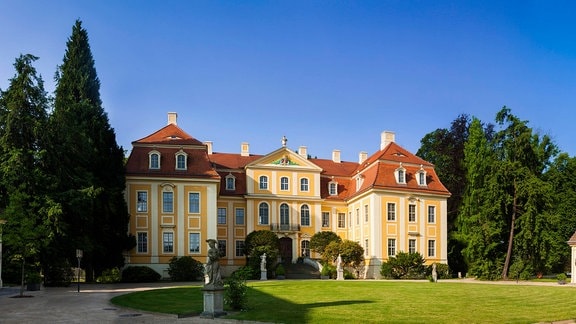Barockschloss Rammenau mit Kavaliershaus