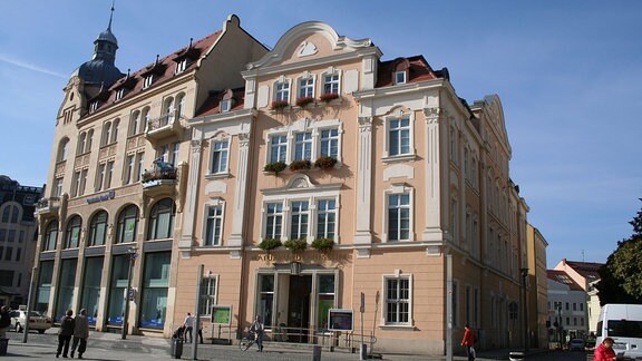Das Senckenberg Museum für Naturkunde Görlitz ist zu sehen, ein Gebäude mit zwei Etagen und einem Giebeldach