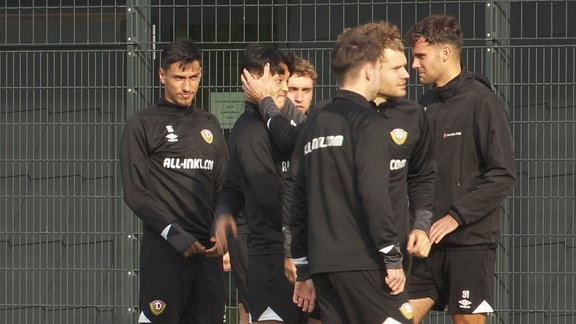 Spieler von Dynamo Dresden während des Trainings