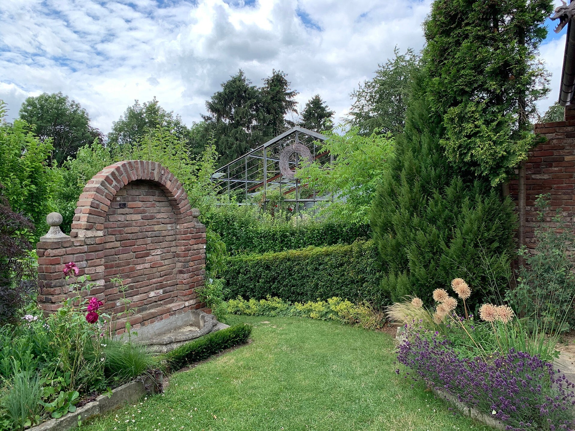 Ein Rundgang durch den Garten Ulbrich in Solingen MDR.DE