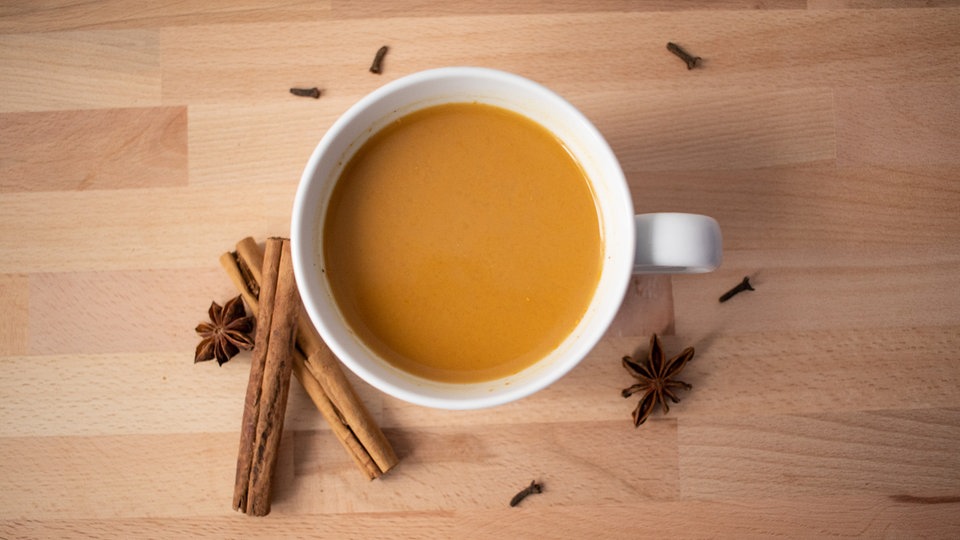 Pumpkin Spice Latte: Rezept fuer Gewuerz-Kaffee mit Kuerbis