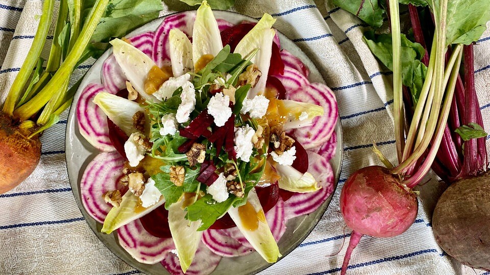 Rezept Fruchtiger RoteBeteSalat mit Ziegenkäse MDR.DE