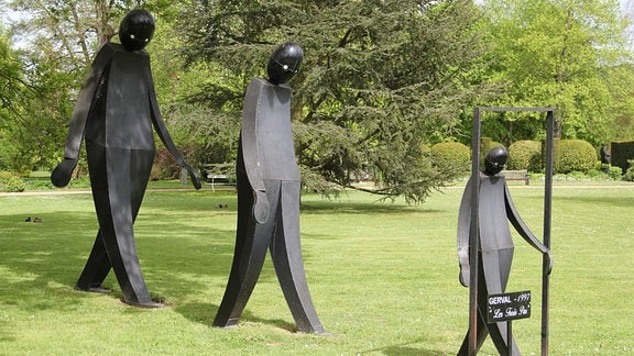Metallskulpturen im Parc Vascoeuil in Frankreich.