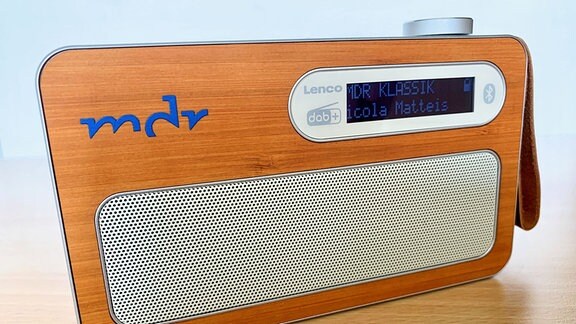 Ein schlankes Radio mit mdr Logo