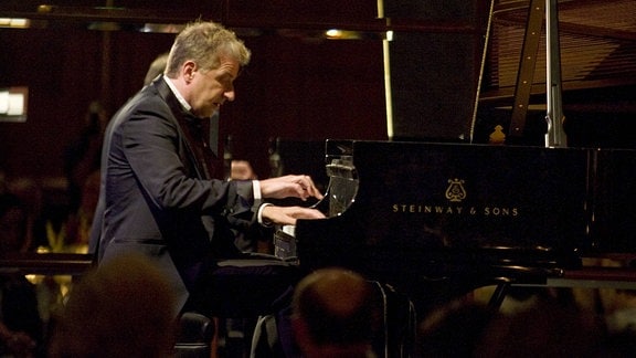 Pianist Jean-Yves Thibaudet 