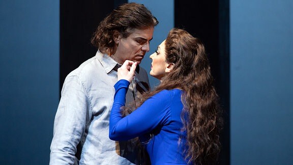 Spielszene: «Tristan und Isolde» am Anhaltischen Theater Dessau