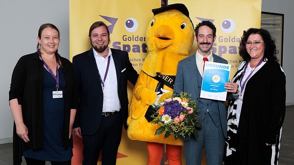 "Katzentage" bekommt Preis des MDR-Rundfunkrates für das beste Drehbuch. Von links nach rechts: Antonia Rothe Liermann, Kai Ostermann, Jon Frickey und Steffi Schikor.