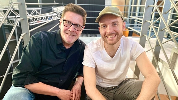 MDR S-AN - MAde in Germany - Moderator André Holstg und Musiker Lukas Droese 
