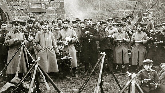 Feldküche mit preußischen Infanterie-Soldaten an der Westfront bei Verdun