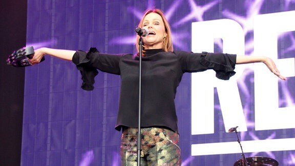 Belinda Carlisle