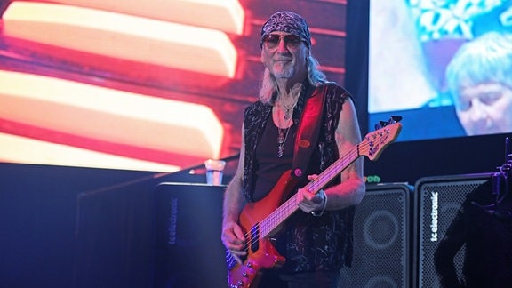 Mit Unterbrechungen seit 1969 bei Deep Purple: Bassist Roger Glover.