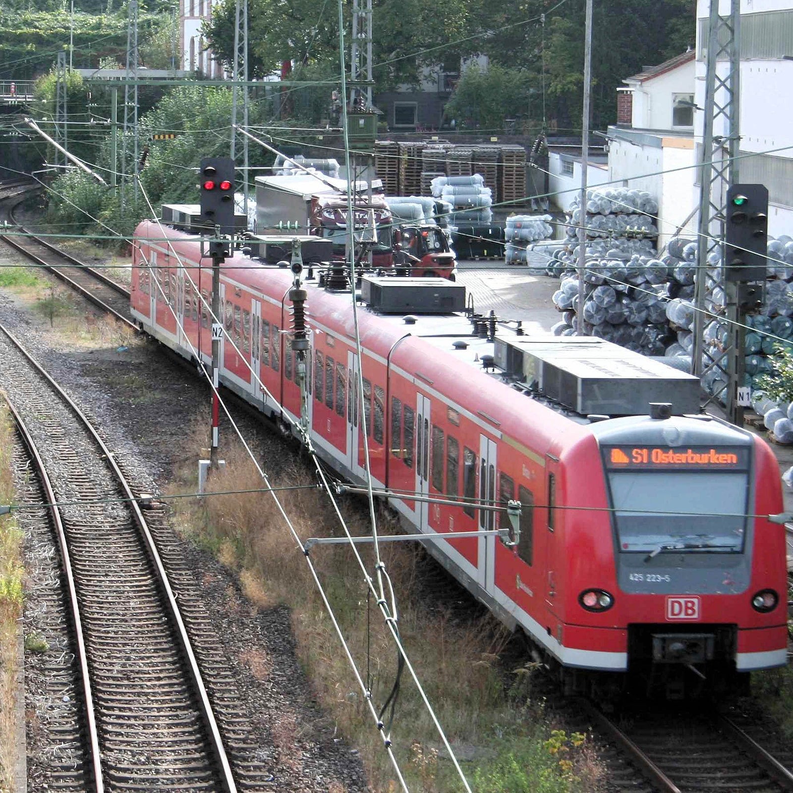Die längste S-Bahn-Linie in Deutschland - mit der S1 durch vier Bundesländer