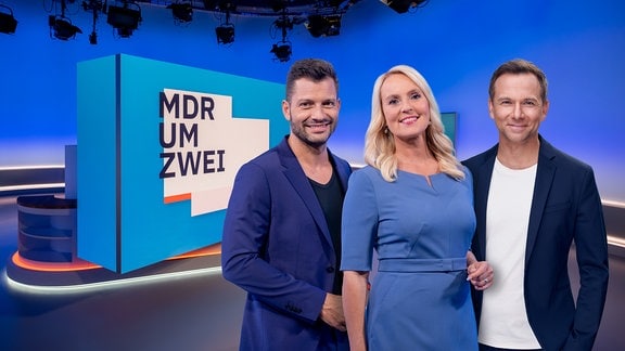 MDR um 2-Moderatoren Stefan Bernschein, Anja Petzold und Tino Böttcher