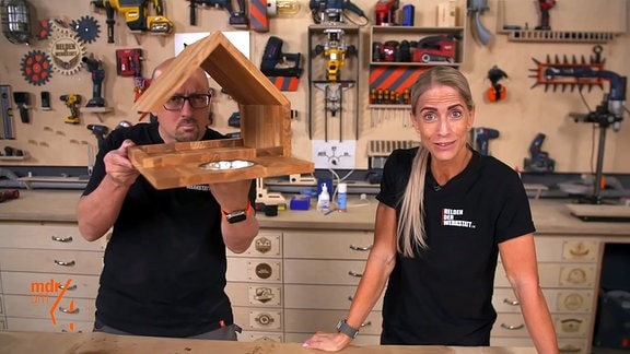 Sandra und Sebastian Gauck haben ein modernes Vogelhaus gebaut