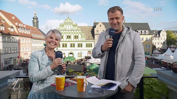 Linda Feller zu Gast bei Gäste zum Kaffee, live vom Zwiebelmarkt in Weimar