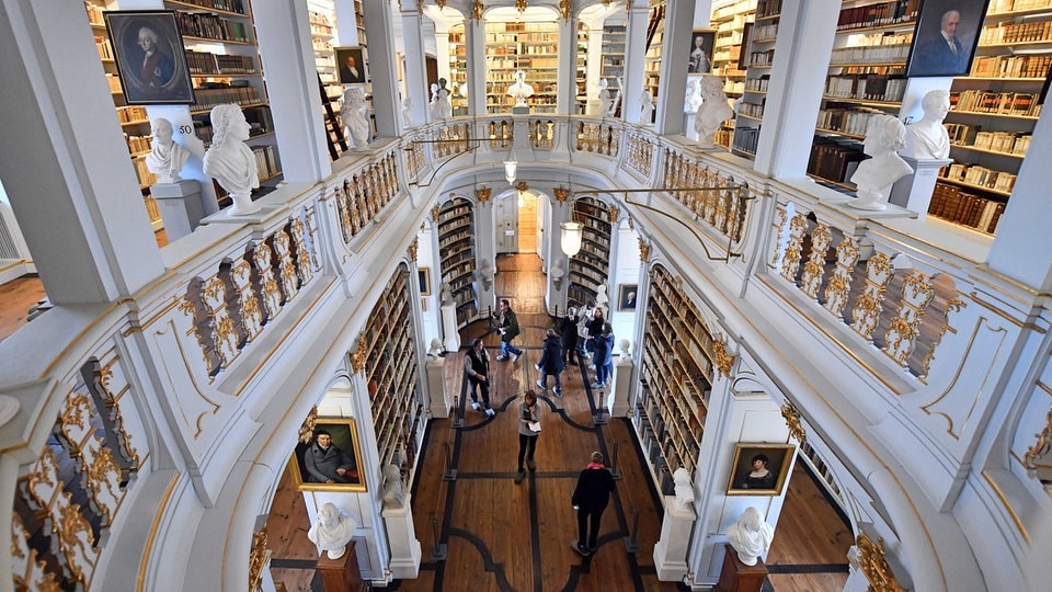Weimar-Das-macht-die-Herzogin-Anna-Amalia-Bibliohek-so-besonders