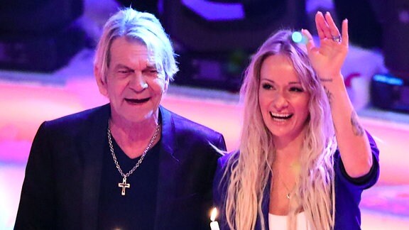 Matthias Reim und Christin Stark bei der Aufzeichnung des «Adventsfest der 100.000 Lichter» aus dem Congress Center Suhl
