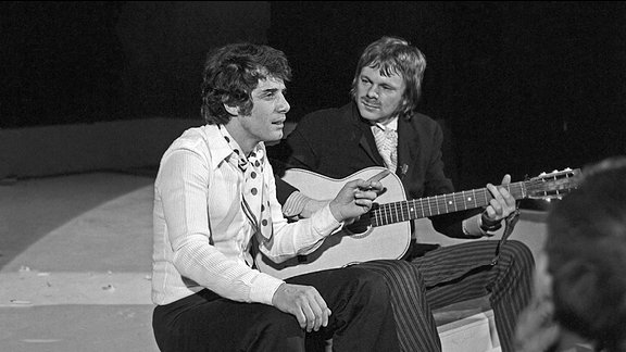 Die Josef Laufer Show, 1970 -Zwei Musiker auf der Büühne