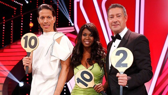 Jorge Gonzalez, Motsi Mabuse und Joachim Llambi in der RTL-Show Let s Dance (2015)