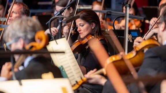 MDR-Sinfonieorchester spielt beim Eröffnungskonzert des MDR-Musiksommers 2023