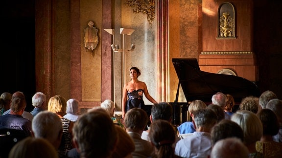 Pianistin Sophie Pacini auf der Heidecksburg