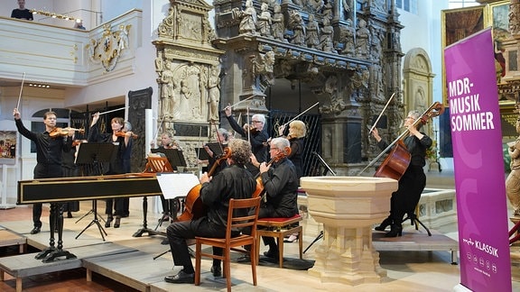 Die Academy of St Martin in the Fields beim MDR-Musiksommer-Konzert in der Weimarer Herderkirche.