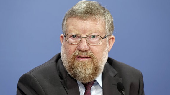 Adolf Bauer, 2016