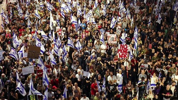 Demonstranten in Tel Aviv