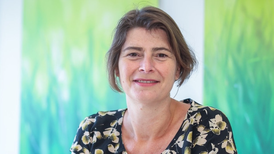 Deutscher Sachbuchpreis 2024 für Christina Morina MDR.DE