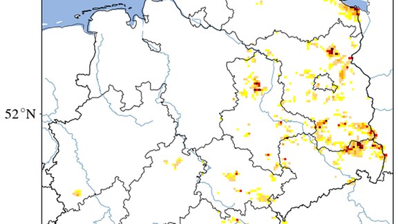 Deutschlandkarte mit farblicher Markierung der Dürre-Situation im Gesamtboden.