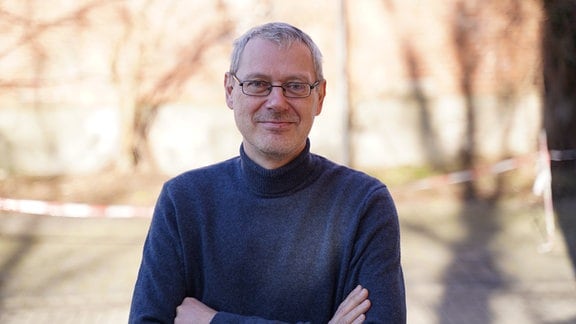 Matthias Bernt ist kommissarischer Leiter des Forschungsschwerpunkts „Politik und Planung“ am Leibniz Institut und zugleich Privatdozent am Institut für Sozialwissenschaften der Humboldt-Universität zu Berlin.