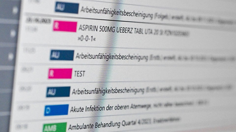 Die Elektronische Patientenakte: Versicherte Müssen Jetzt Bald ...