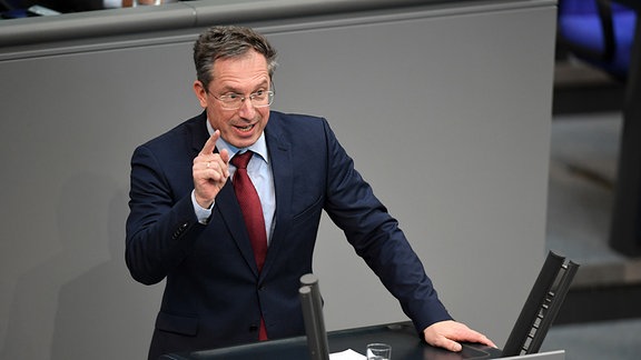 Stephan Thomae (FDP) spricht in der Plenarsitzung im Deutschen Bundestag.
