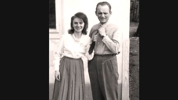 Historisches Foto mit einem Mann und einer Frau