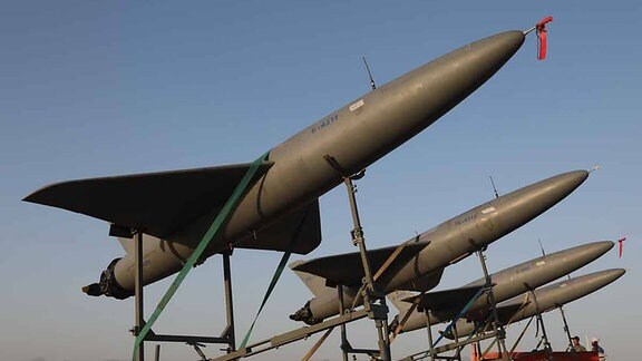 Militärische Drohnen der Streitkräfte des Iran